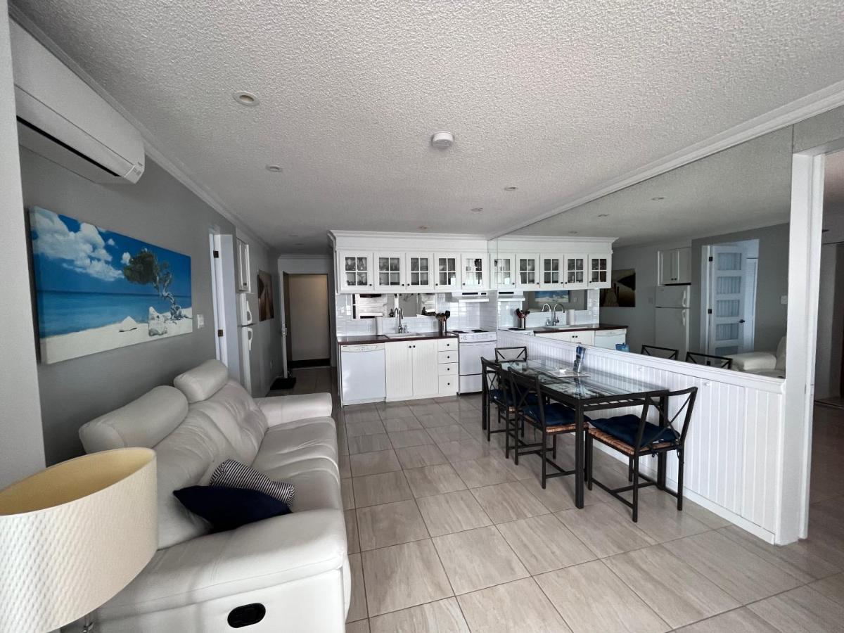 Condos Memphremagog Екстериор снимка